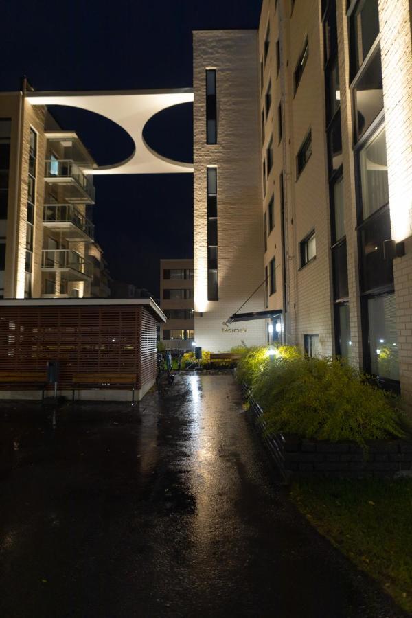 Arctic City Apartment Tammela With Sauna And Free Parking Rovaniemi Bagian luar foto
