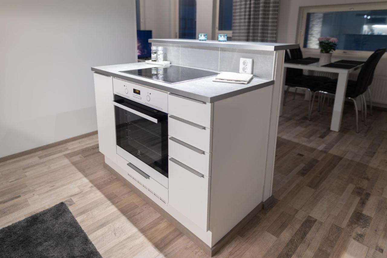 Arctic City Apartment Tammela With Sauna And Free Parking Rovaniemi Bagian luar foto